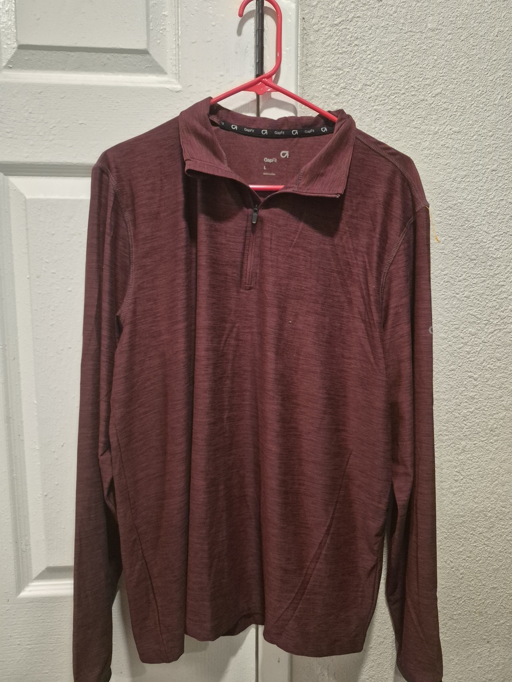 GAP Men’s Quarter-Zip Pullover - Maroon